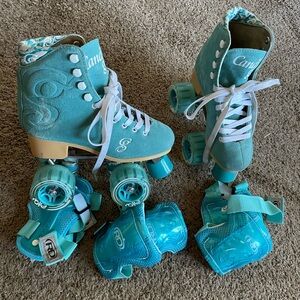 CandiGirl Roller Skates Size 4